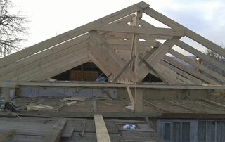 Строительство &raquo; Реконструкция крыши частного дома